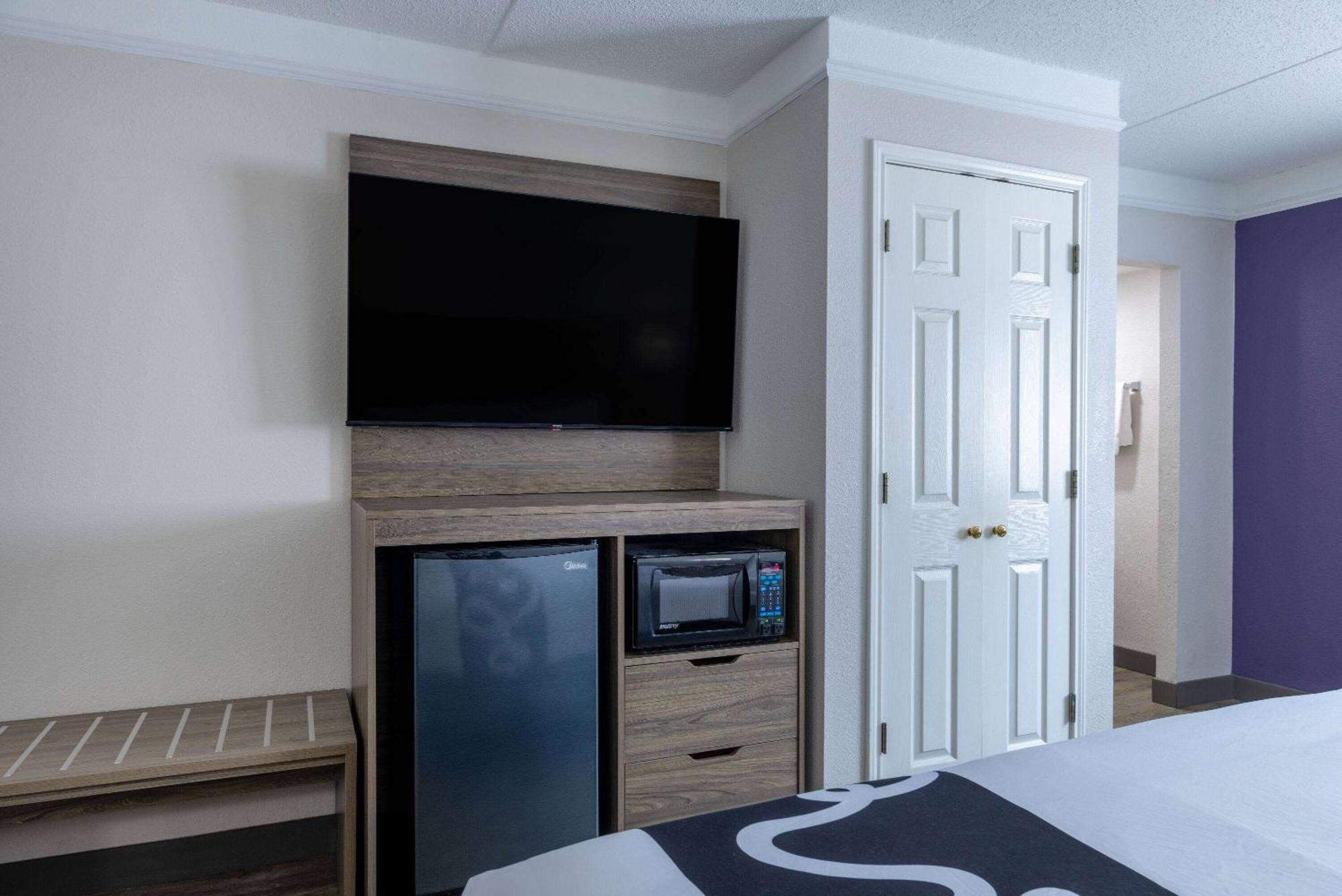 La Quinta By Wyndham Kansas City 3* Lenexa